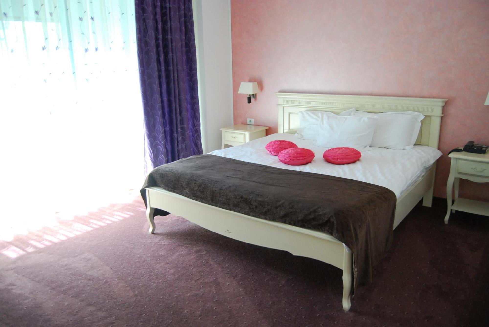 Hotel Zodiac Constanţa Extérieur photo