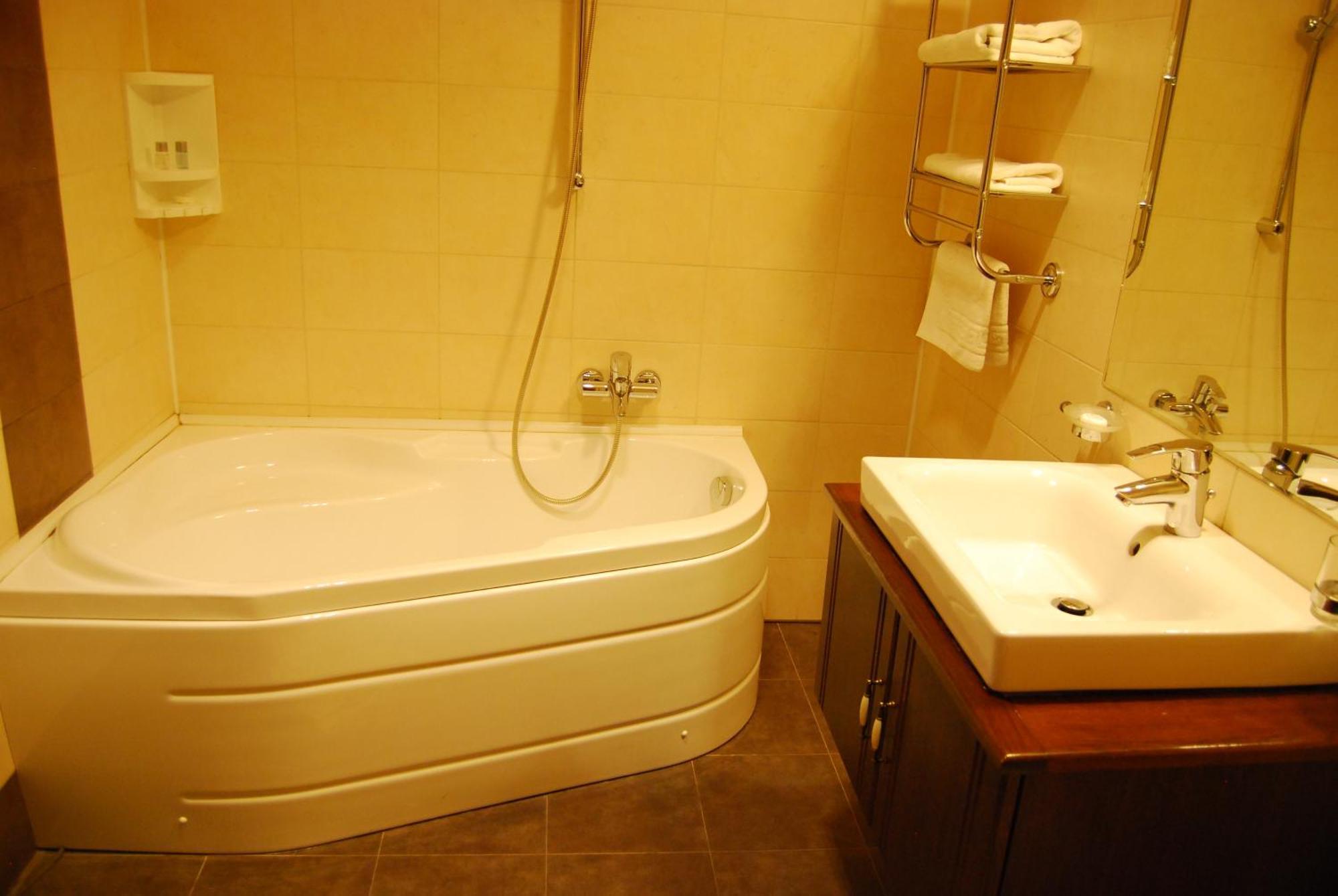 Hotel Zodiac Constanţa Extérieur photo