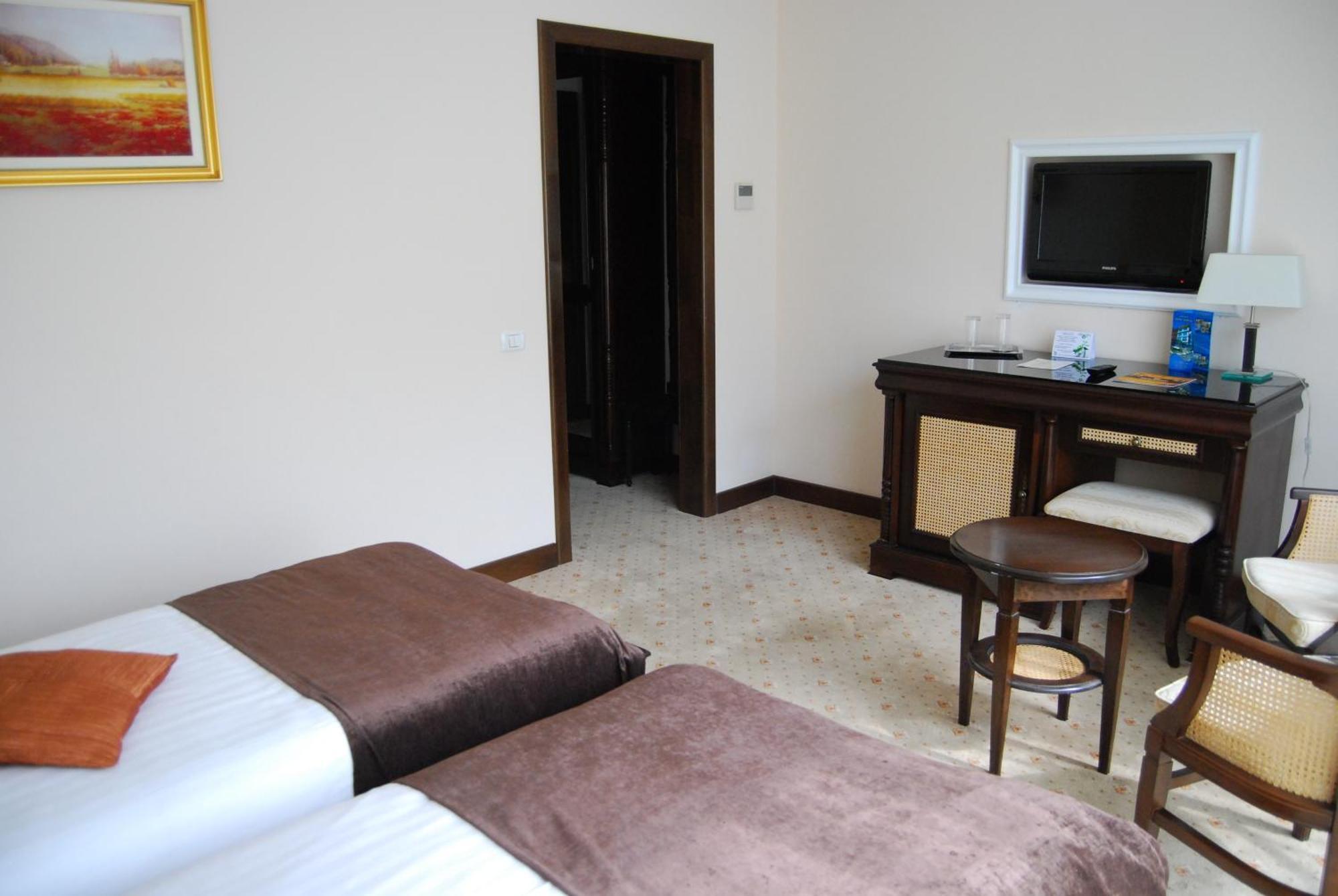 Hotel Zodiac Constanţa Extérieur photo