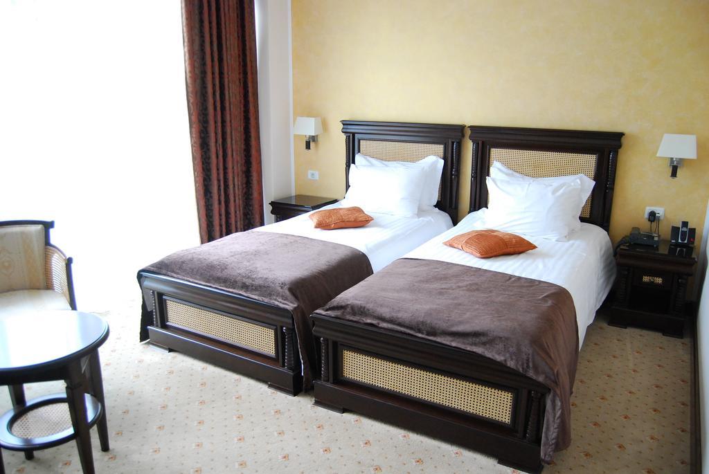 Hotel Zodiac Constanţa Chambre photo