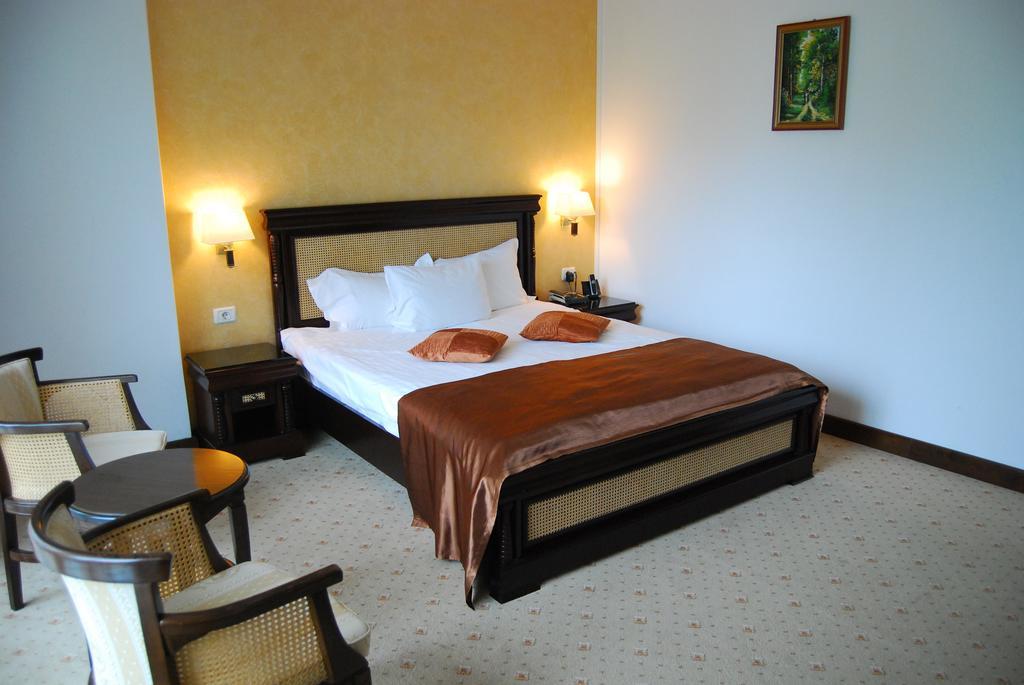 Hotel Zodiac Constanţa Chambre photo